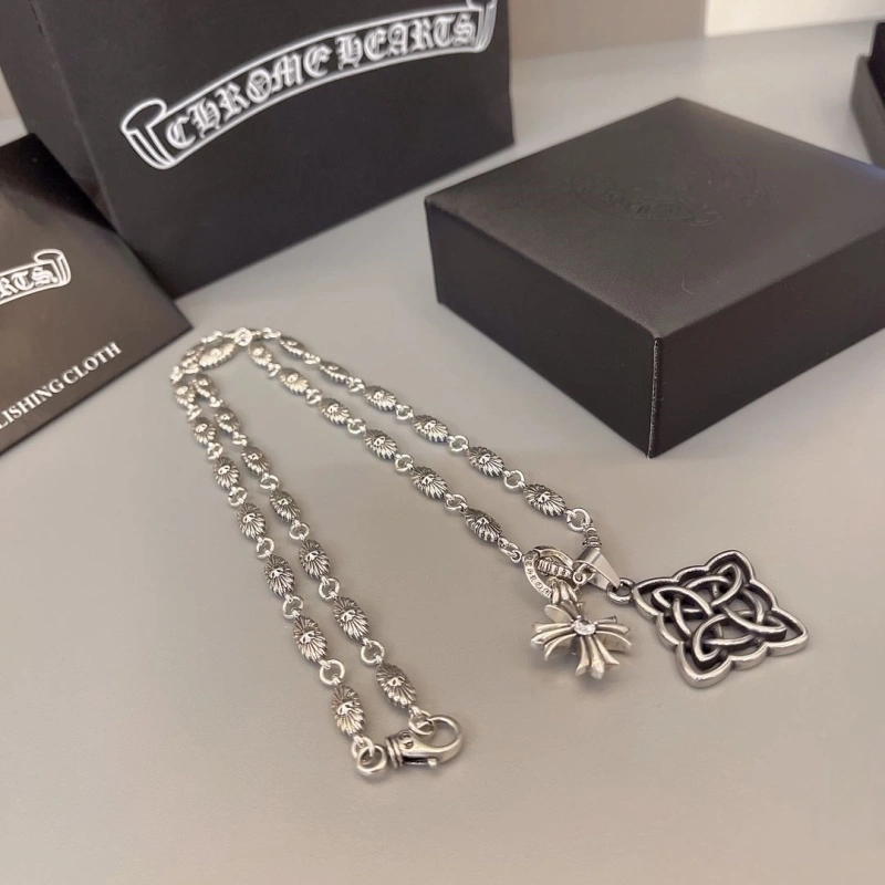 Chrxmx Hxxrts Necklaces Comfortable 299474