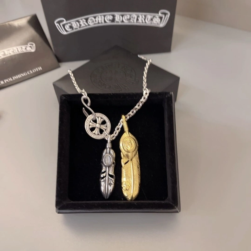 Chrxmx Hxxrts Necklaces Comfortable 299469