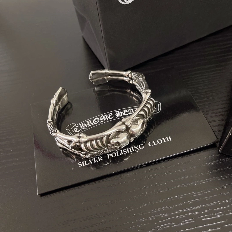 Versatile Chrxmx Hxxrts Bracelets 300087
