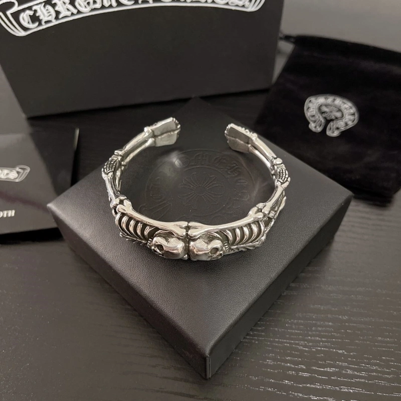 Versatile Chrxmx Hxxrts Bracelets 300087