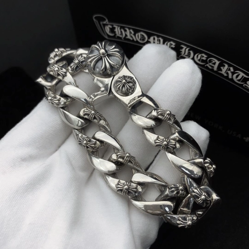 Vibrant Chrxmx Hxxrts Bracelets 300070