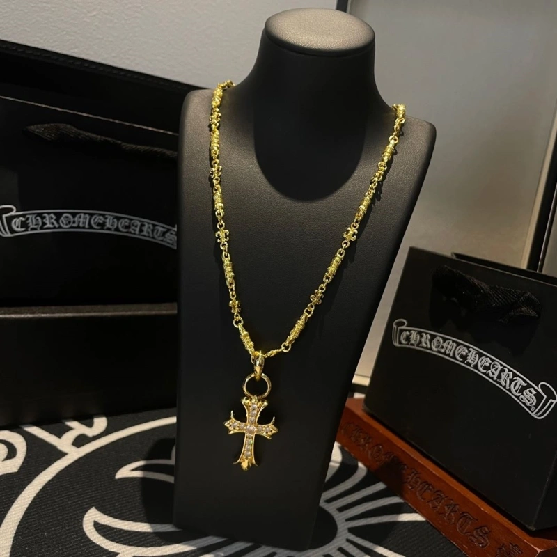 ModernLook Chrxmx Hxxrts Necklaces 299444