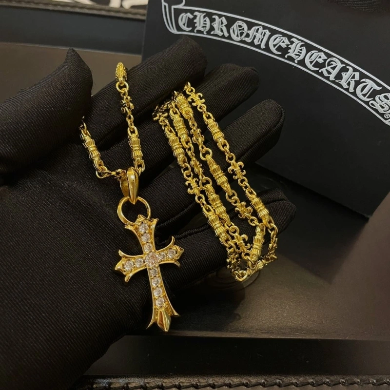 ModernLook Chrxmx Hxxrts Necklaces 299444