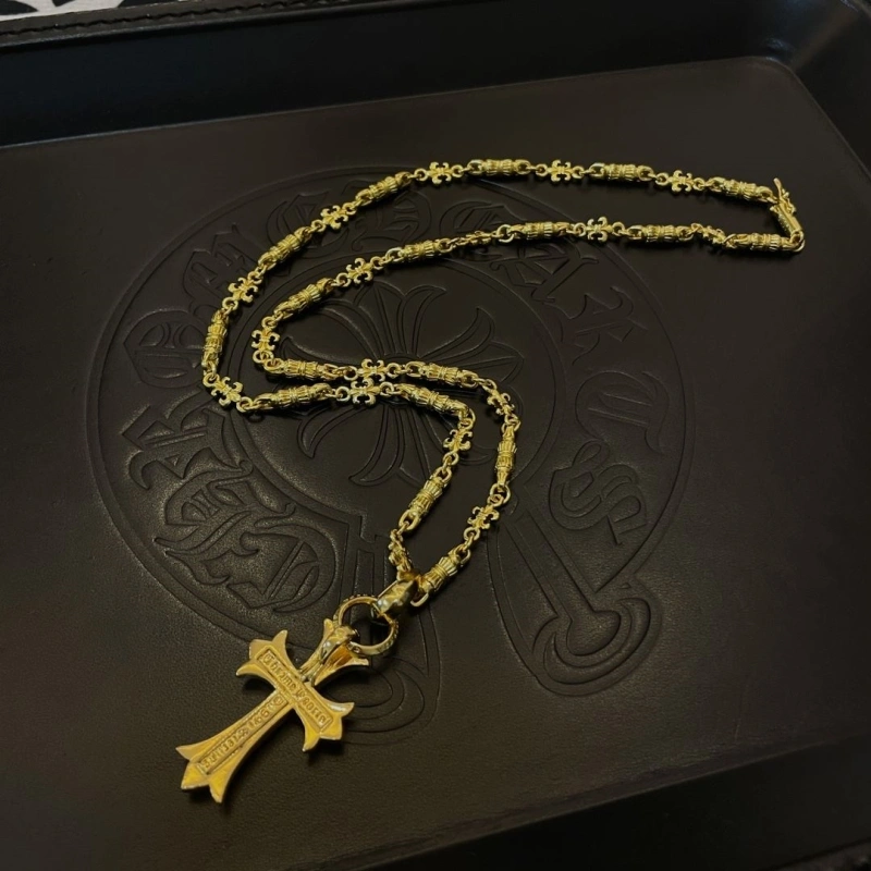 ModernLook Chrxmx Hxxrts Necklaces 299444