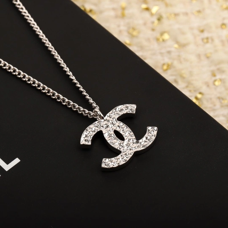 Comfortable Chxnxl Necklaces 288111