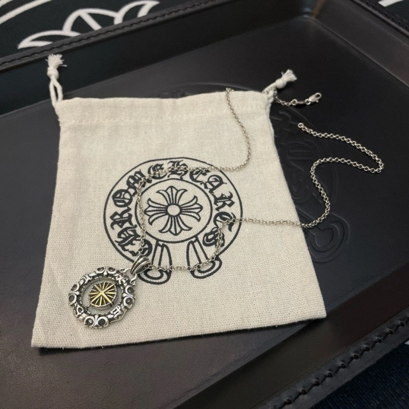 NewStyle Chrxmx Hxxrts Necklaces 299438