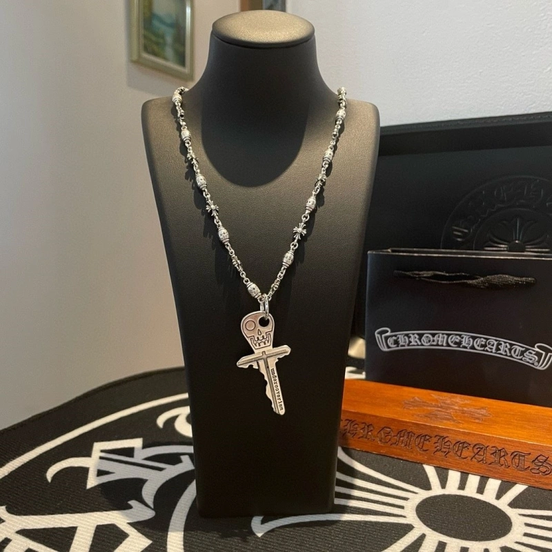 Durable Chrxmx Hxxrts Necklaces 299431