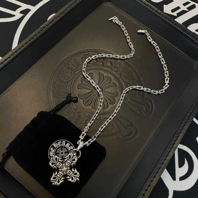 Cozy Chrxmx Hxxrts Necklaces 299428