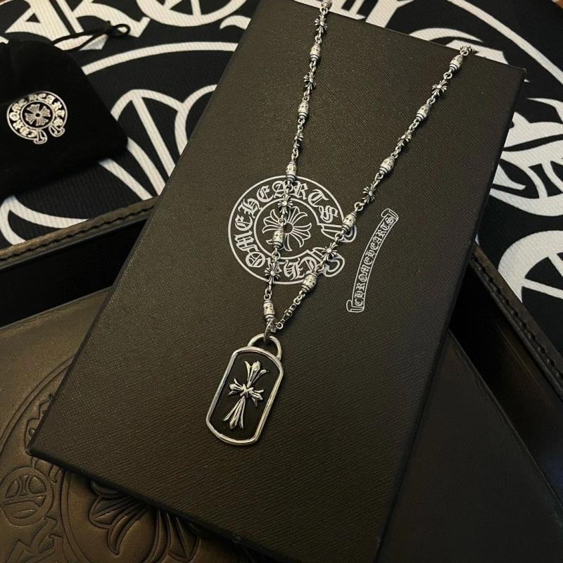 Durable Chrxmx Hxxrts Necklaces 299423