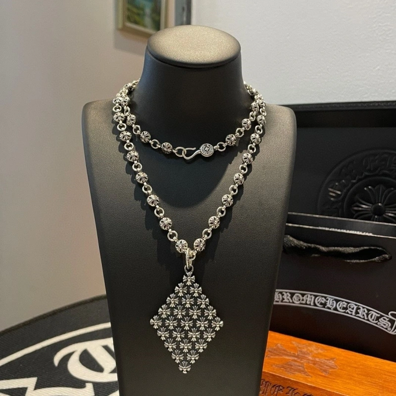 Popular Chrxmx Hxxrts Necklaces 299422
