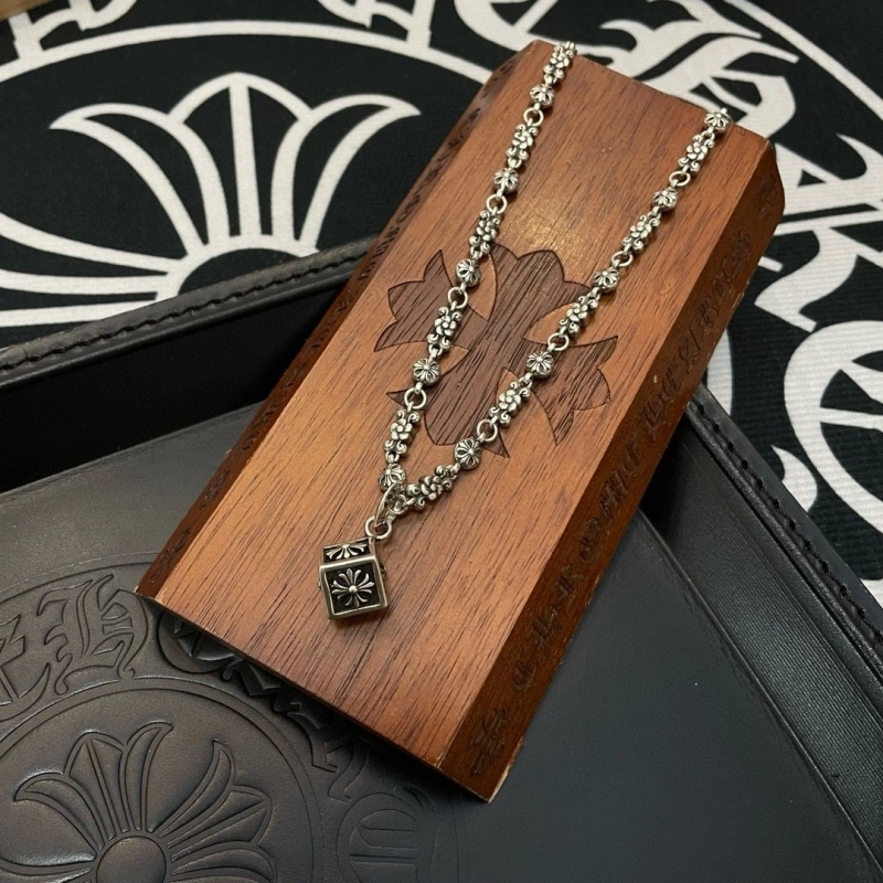 Chrxmx Hxxrts Necklaces Modern 299415