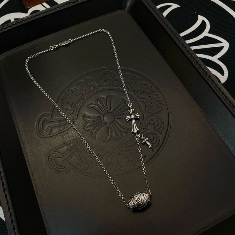 GoodFit Chrxmx Hxxrts Necklaces 299418