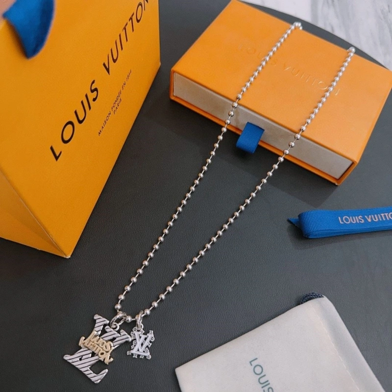 Modern LX Necklaces 310579