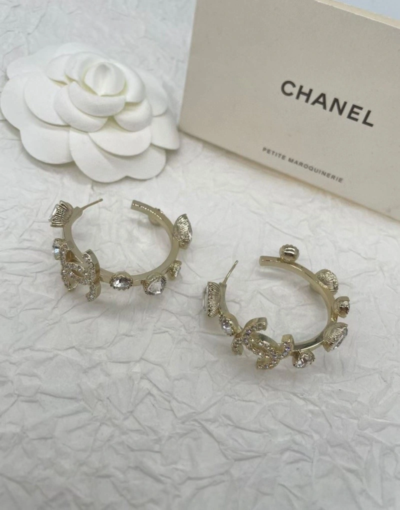 Lightweight Chxnxl Earrings 288670