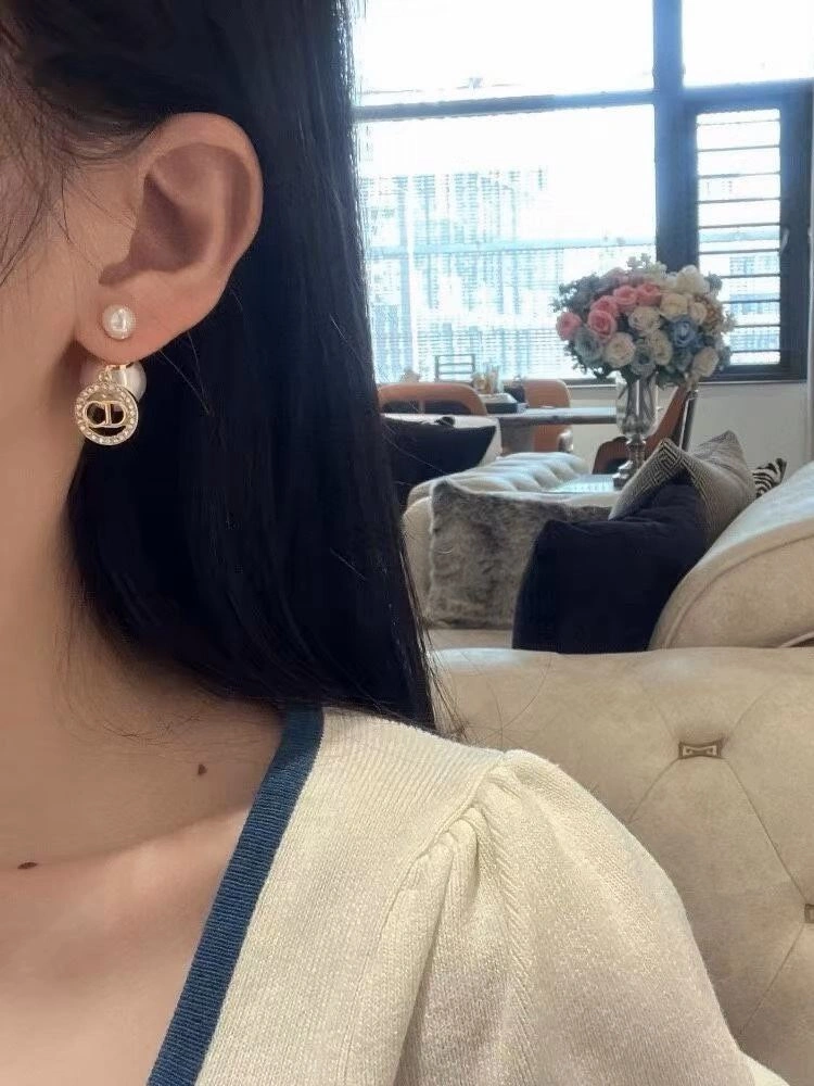 ModernLook Christian Dxxr Earrings 294800