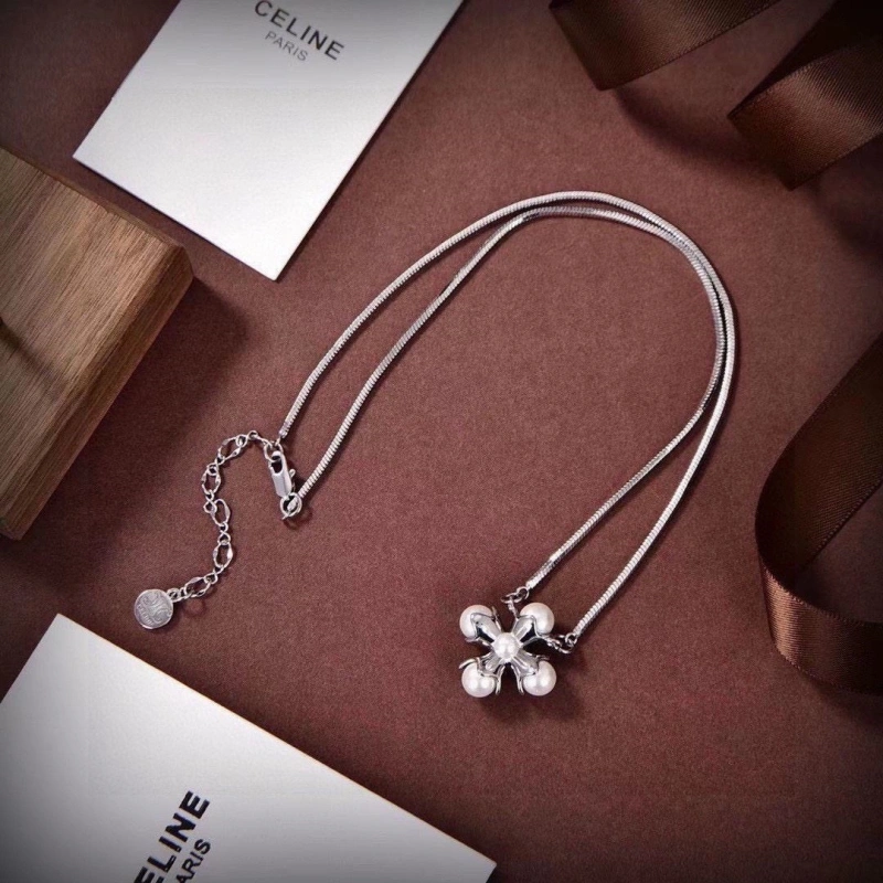 DailyWear Cxlxne Earrings 283542