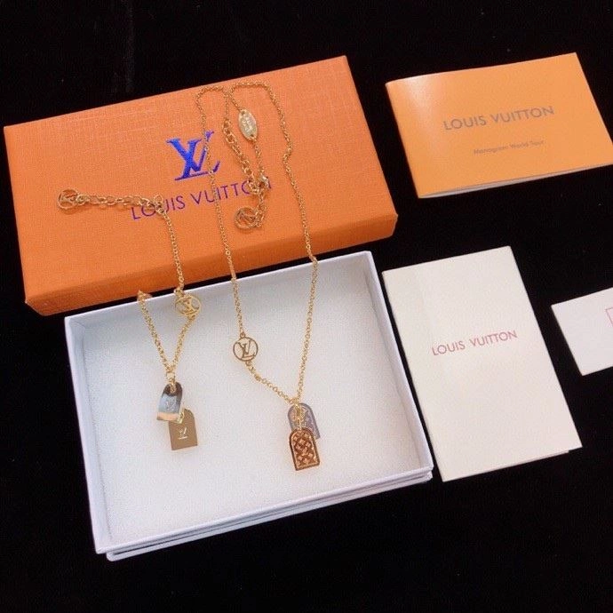 Versatile LX Necklaces 310593