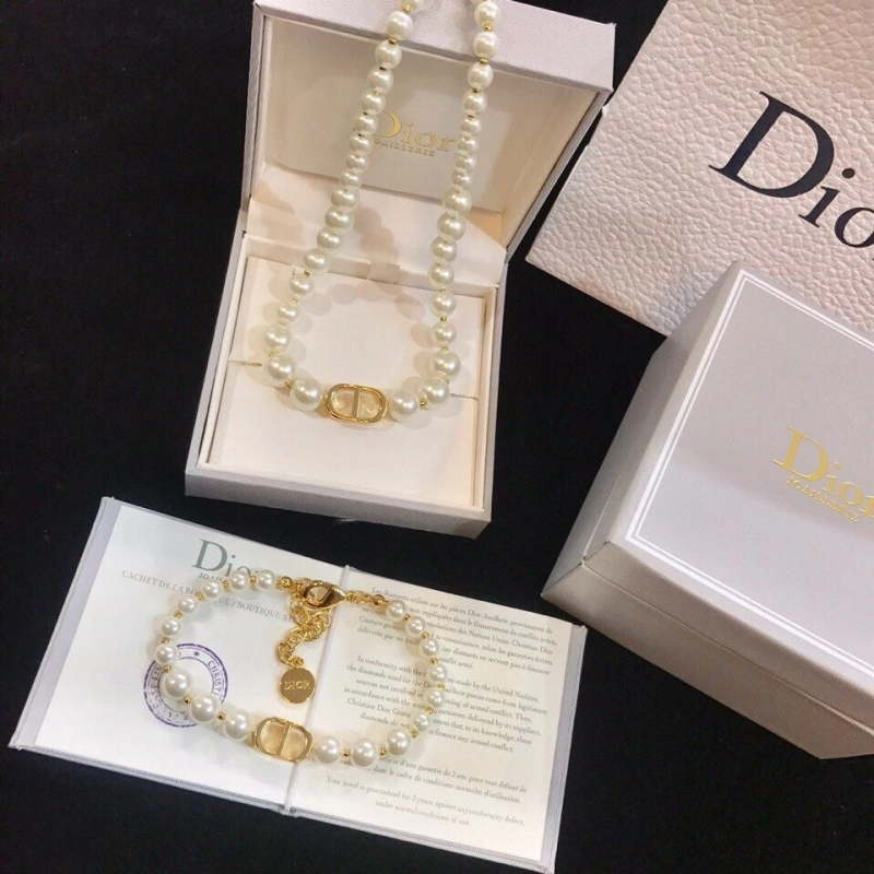 Unique Christian Dxxr Necklaces 294687
