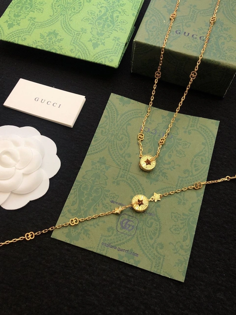 Gxccx Necklaces Compact 304871
