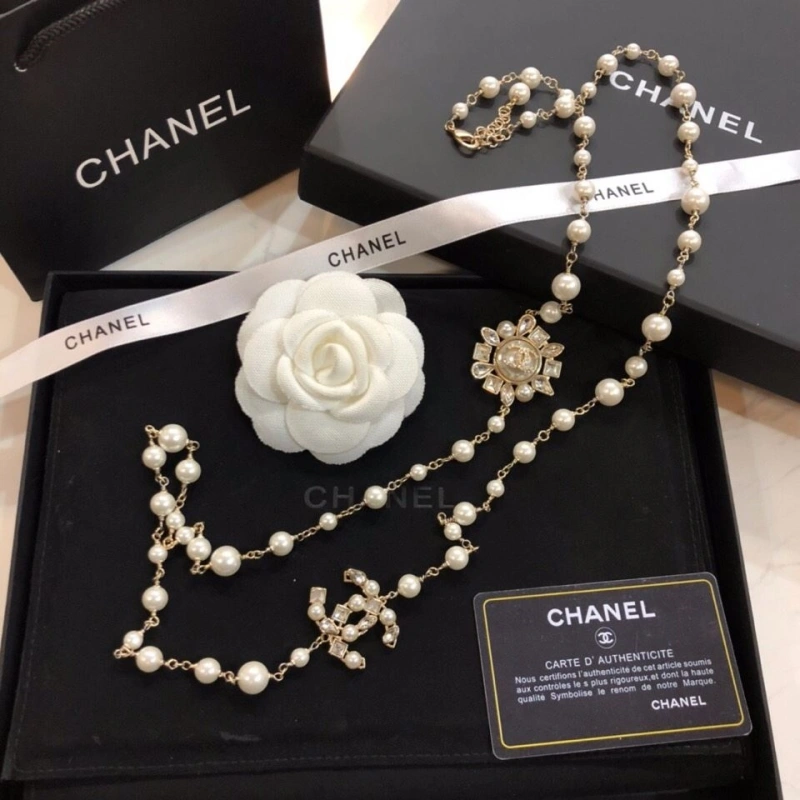 Breathable Chxnxl Necklaces 288103