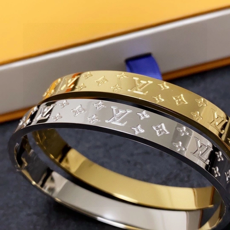 Unique LX Bracelets 311113