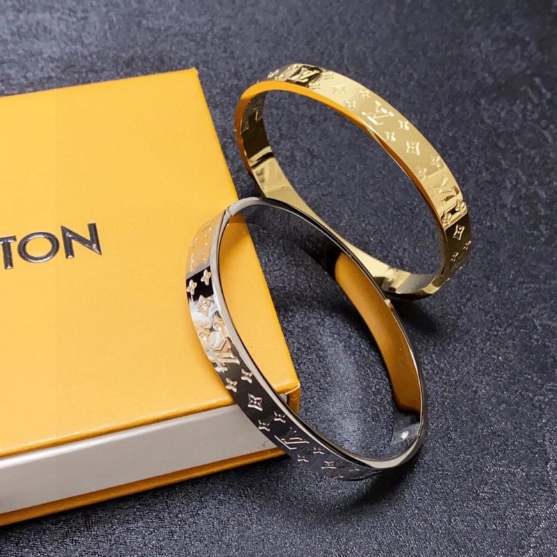 Unique LX Bracelets 311113