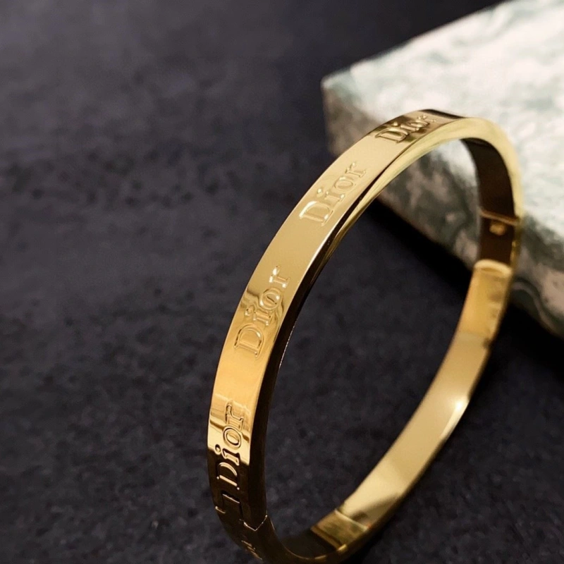 Christian Dxxr Bracelets Fashionable 294987