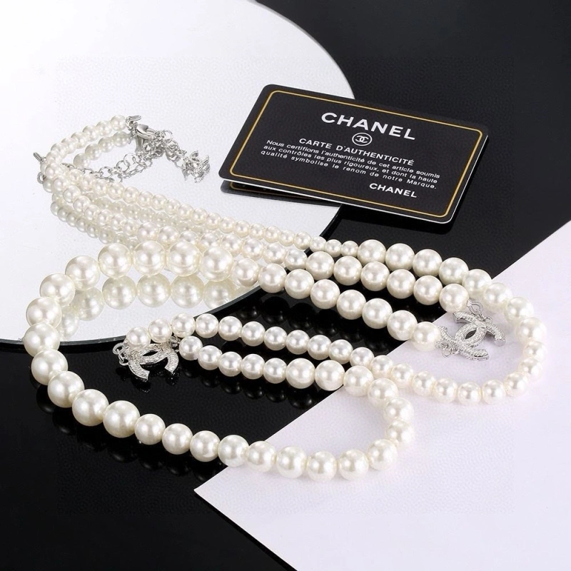 Minimalist Chxnxl Necklaces 288097