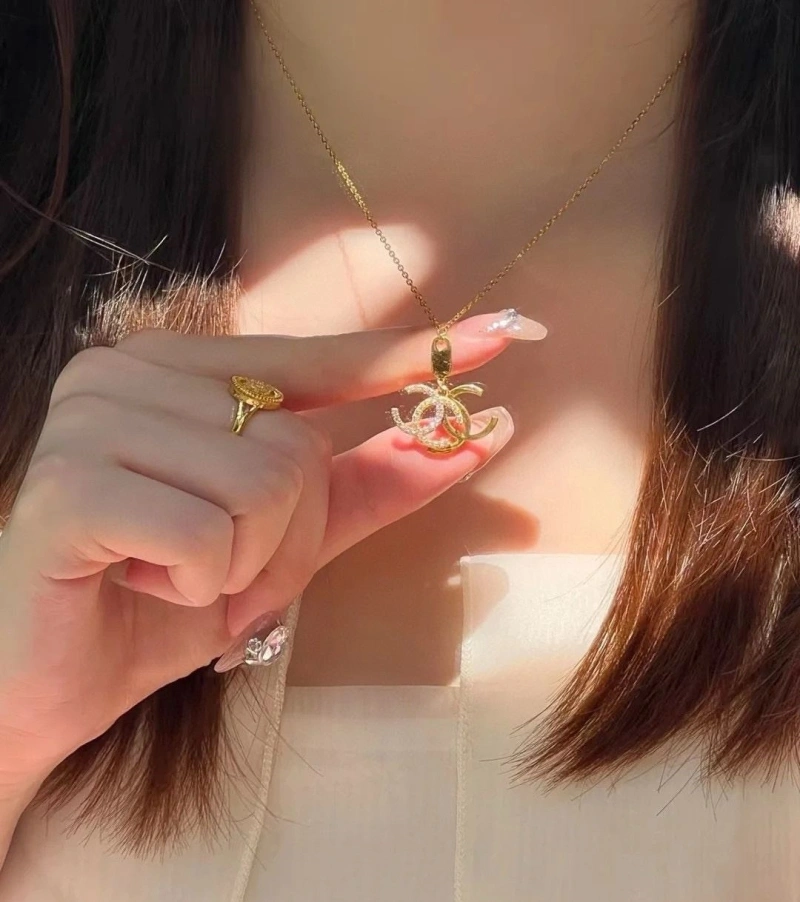 Timeless Chxnxl Necklaces 288096