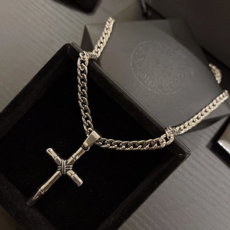 Cozy Chrxmx Hxxrts Necklaces 295654