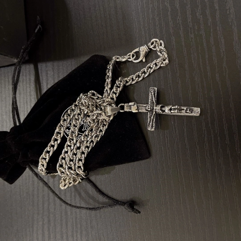 UrbanStyle Chrxmx Hxxrts Necklaces 299405