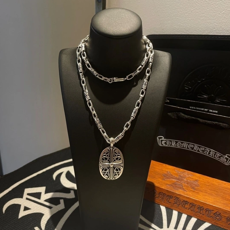 Chrxmx Hxxrts Necklaces Cozy 299400