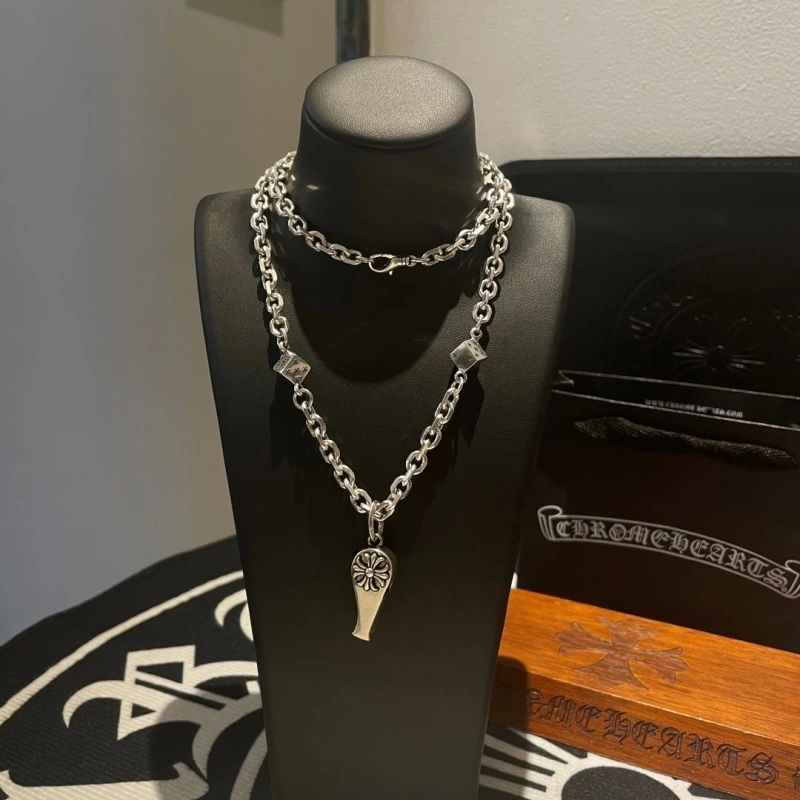 Soft Chrxmx Hxxrts Necklaces 299412