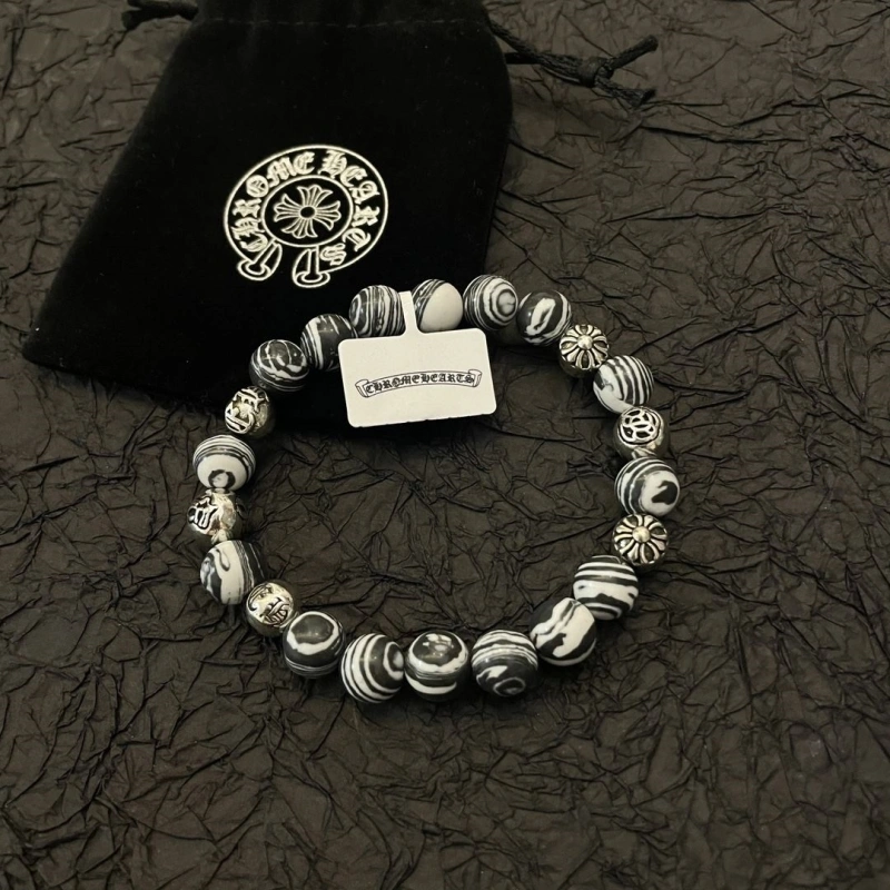Fashionable Chrxmx Hxxrts Bracelets 300055