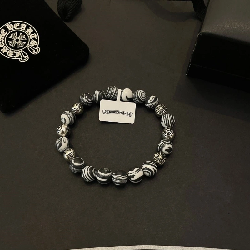 Fashionable Chrxmx Hxxrts Bracelets 300055