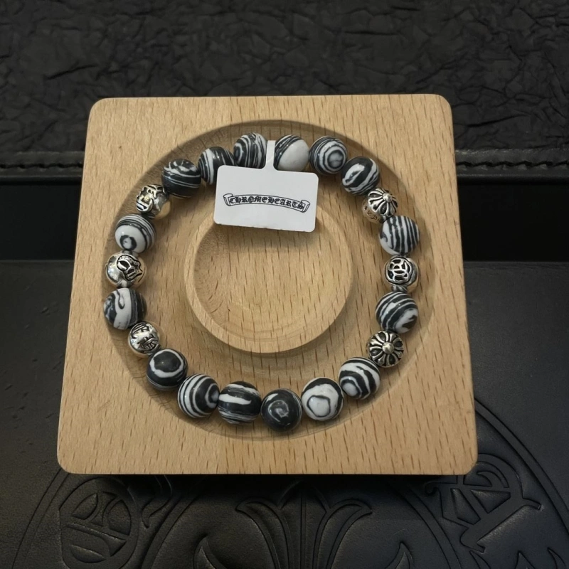 Fashionable Chrxmx Hxxrts Bracelets 300055