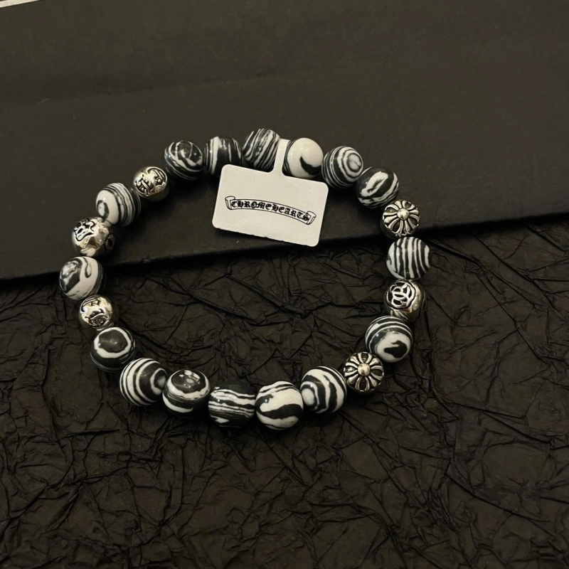 Fashionable Chrxmx Hxxrts Bracelets 300055