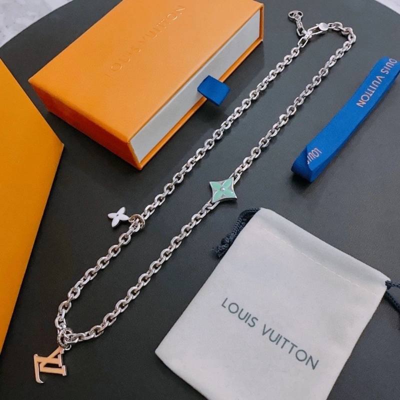 Bold LX Necklaces 310557