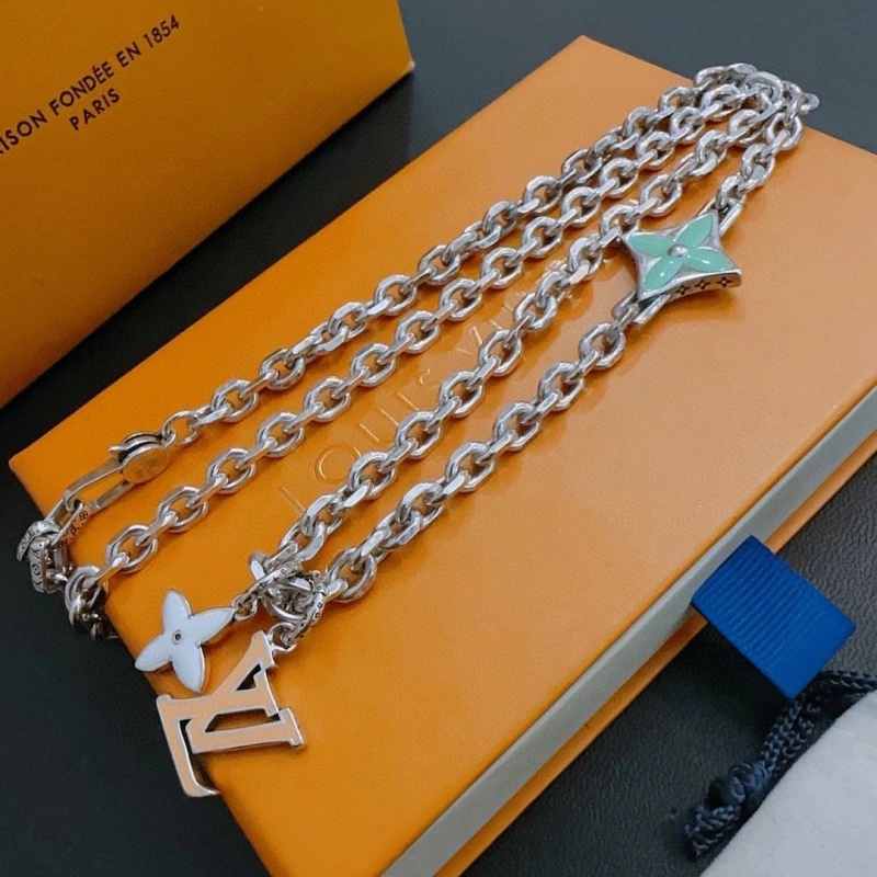 Bold LX Necklaces 310557