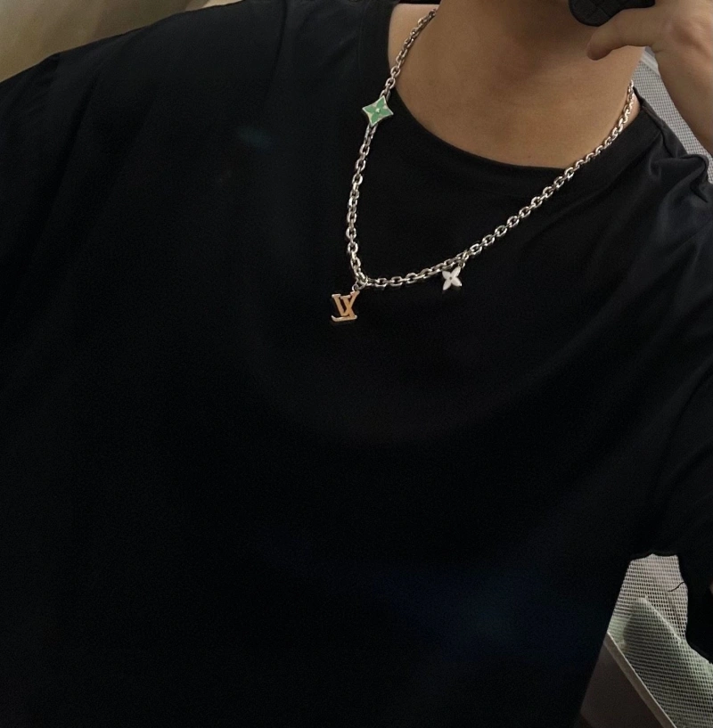 Bold LX Necklaces 310557
