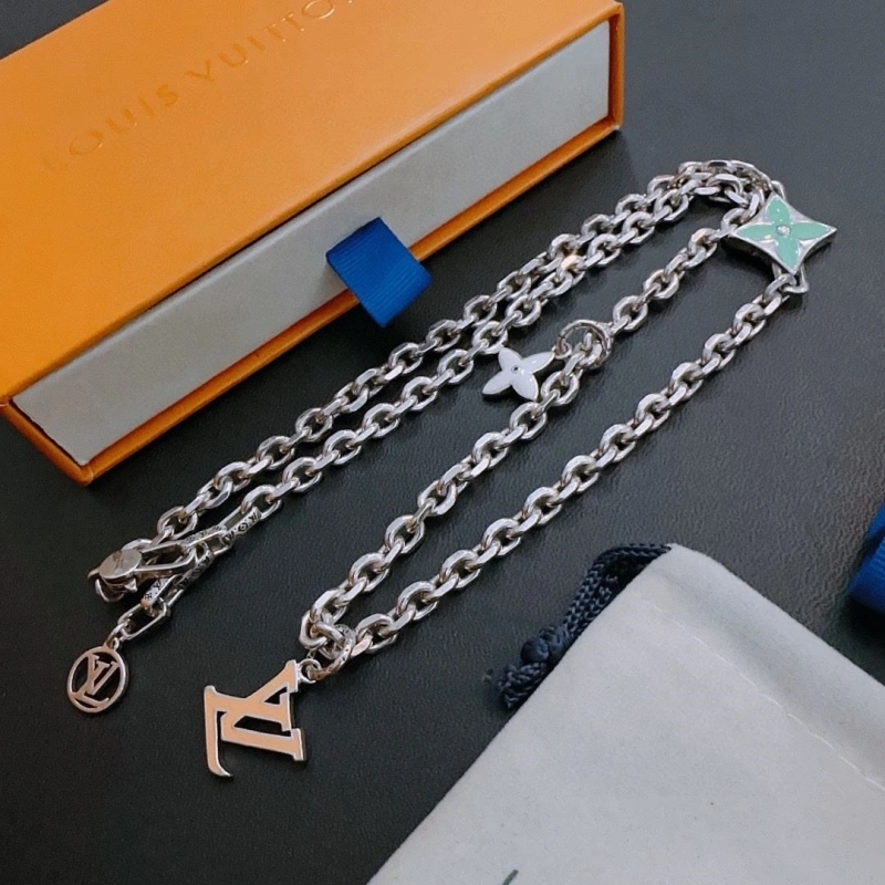 Bold LX Necklaces 310557