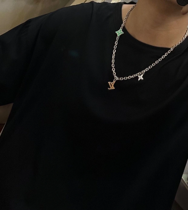 Bold LX Necklaces 310557