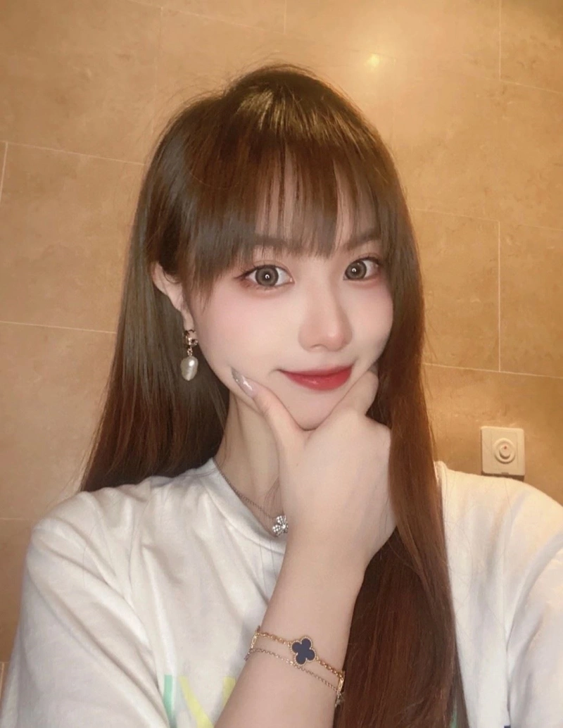 Bright Chxnxl Earrings 288631