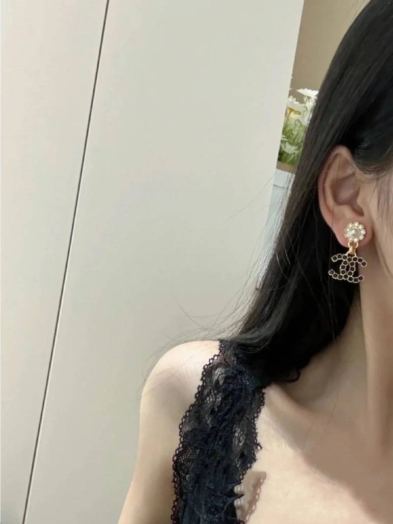 Reliable Chxnxl Earrings 288628