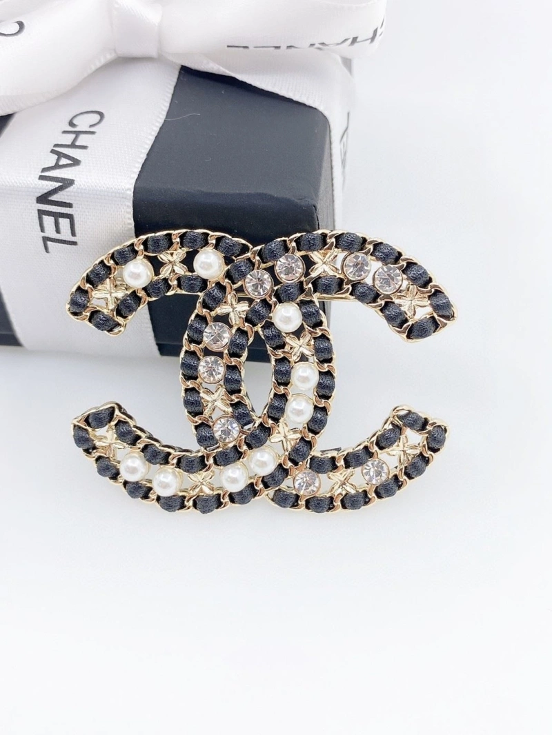 Classic Chxnxl Brooches 289228