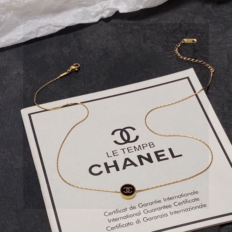 Bright Chxnxl Necklaces 288085