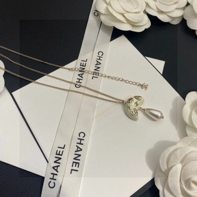 Affordable Chxnxl Necklaces 288077
