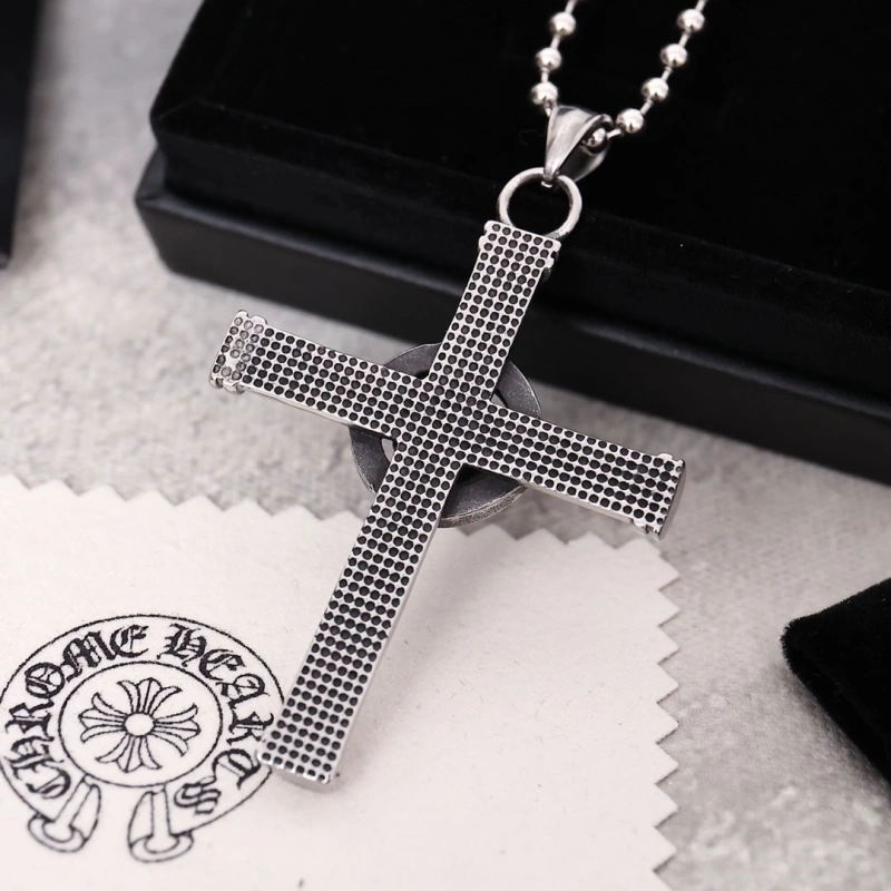 HighQuality Chrxmx Hxxrts Necklaces 299395