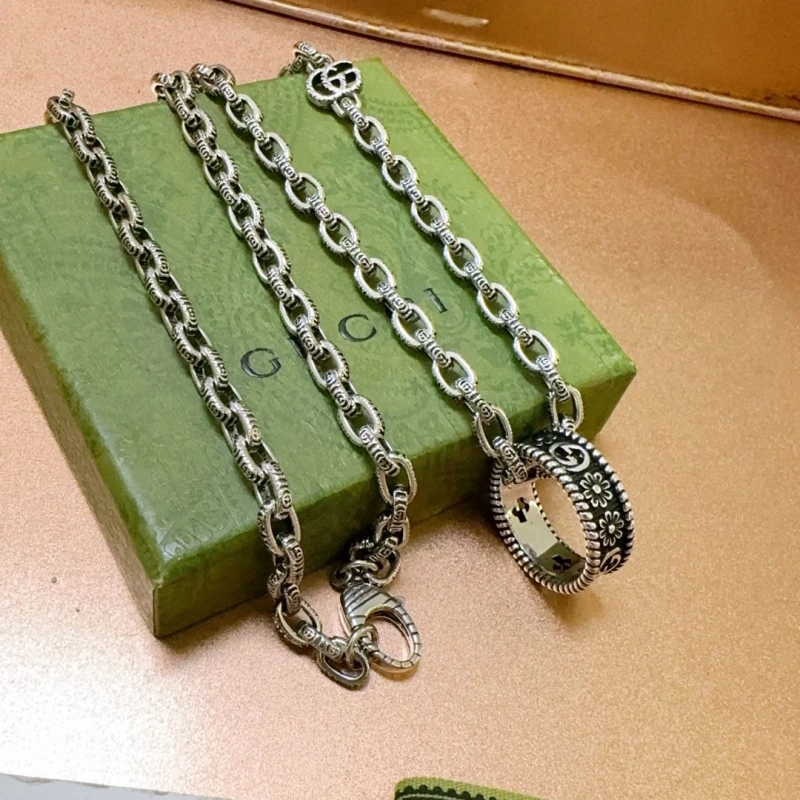 Vibrant Gxccx Necklaces 304853