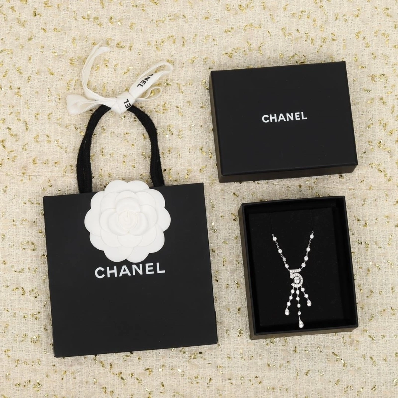 Classic Chxnxl Necklaces 288072